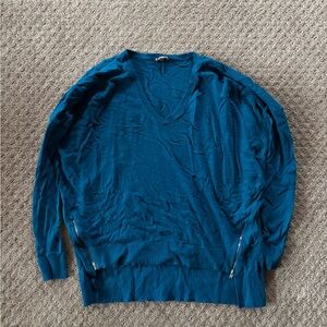 Express Women’s V-Neck Sweater with Zipper Detailing